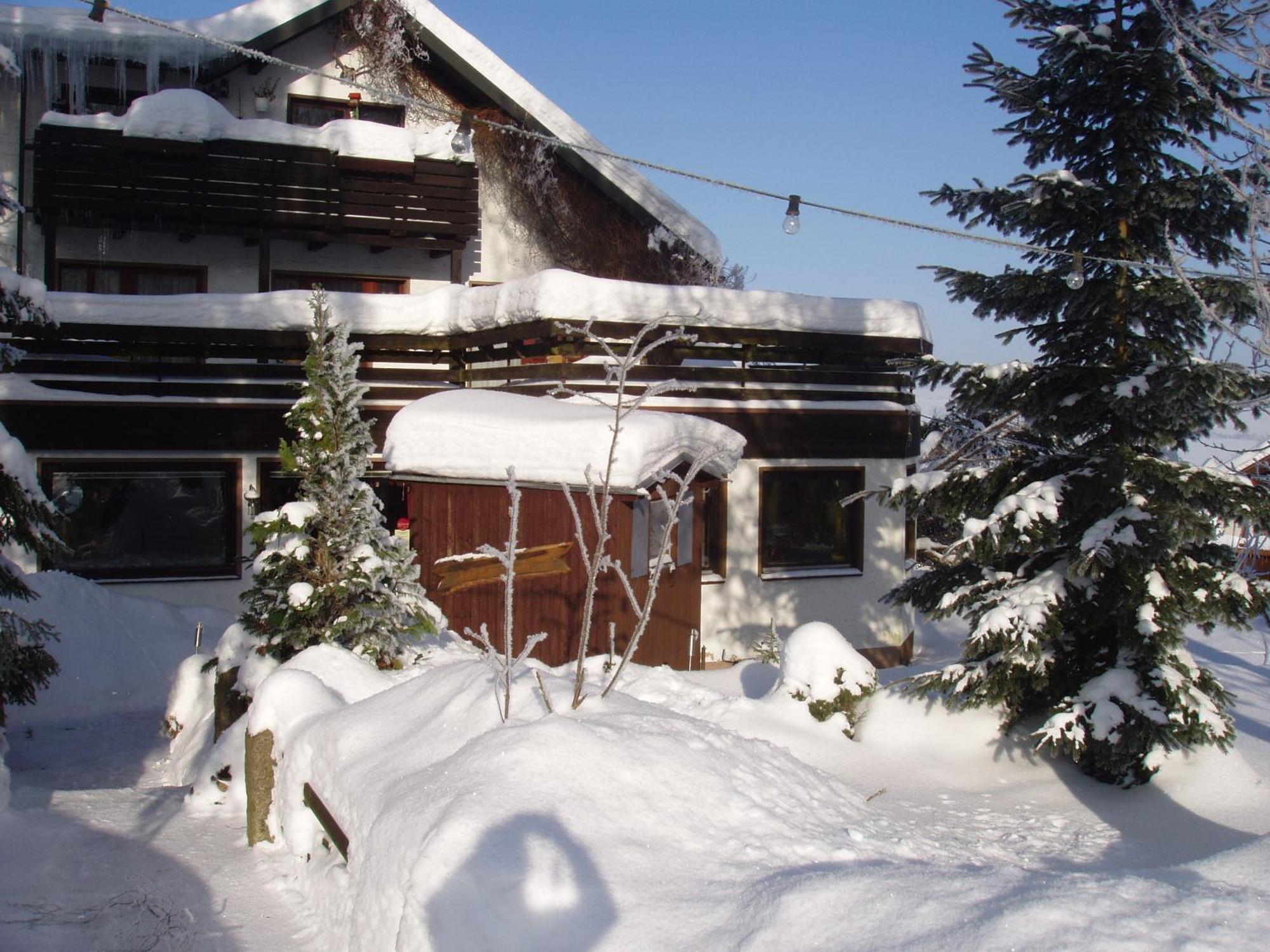 Antjes Schmankerlhotel Und Restaurant Tröstau Exterior foto