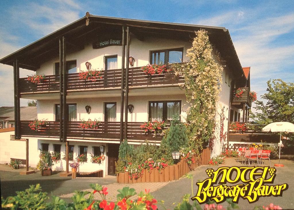 Antjes Schmankerlhotel Und Restaurant Tröstau Exterior foto